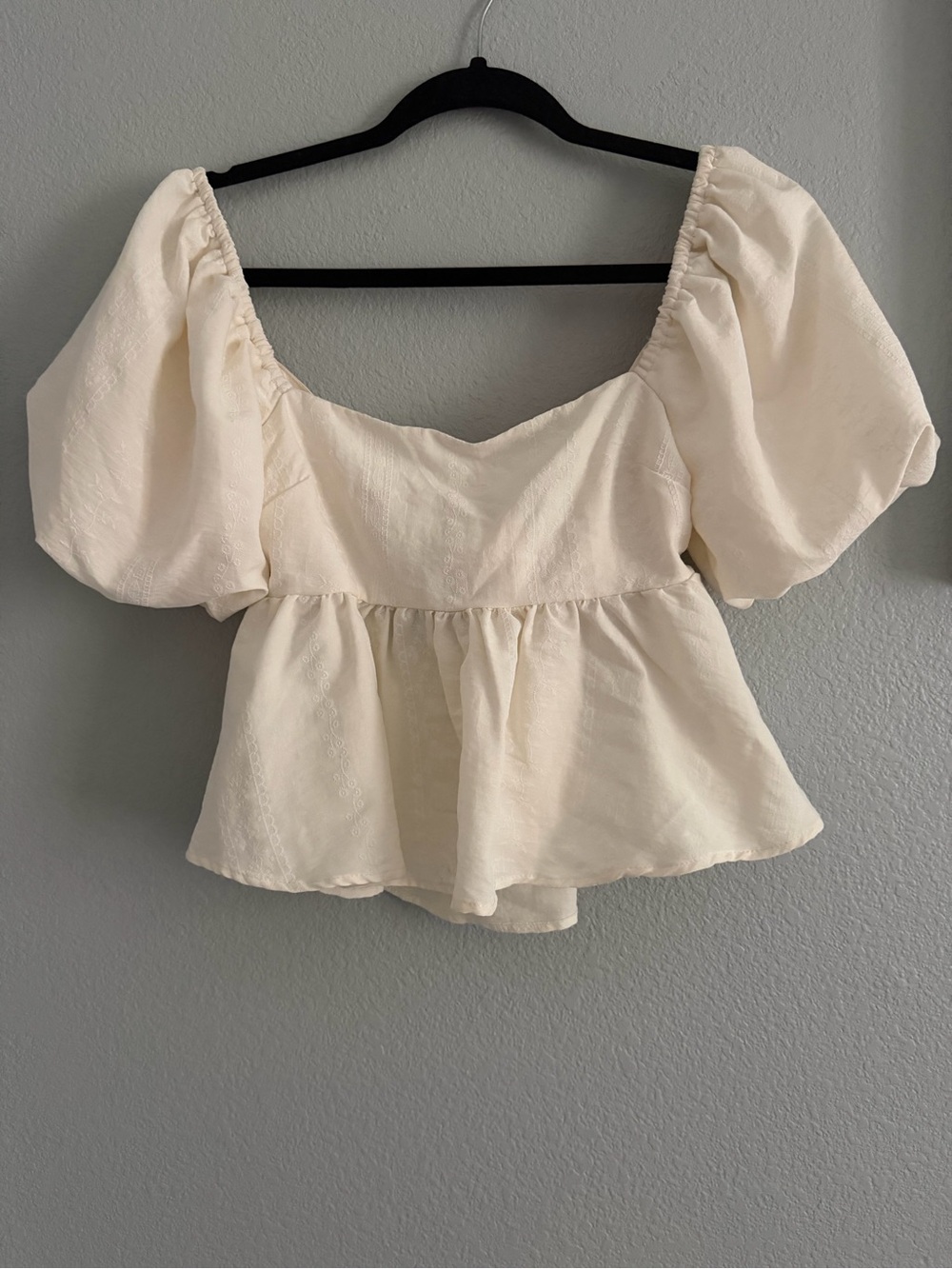 Embroidery Cream Puff Sleeve Peplum Tie Bow Open Back Blouse S Small